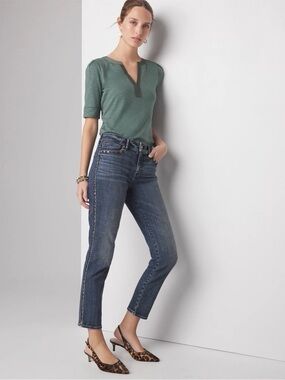 NWT WHBM Mid-Rise Everyday Soft Denim Studded Girlfriend Jeans Size 10R